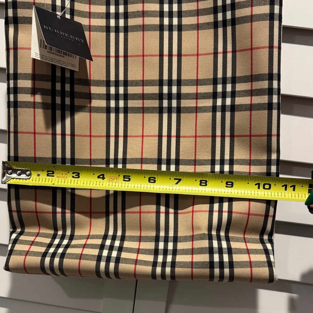 Burberry NWT Nova Check Large Beige and Black Check Tote - Picture 8 of 10
